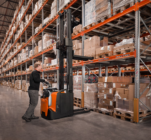 electric pallet stacker