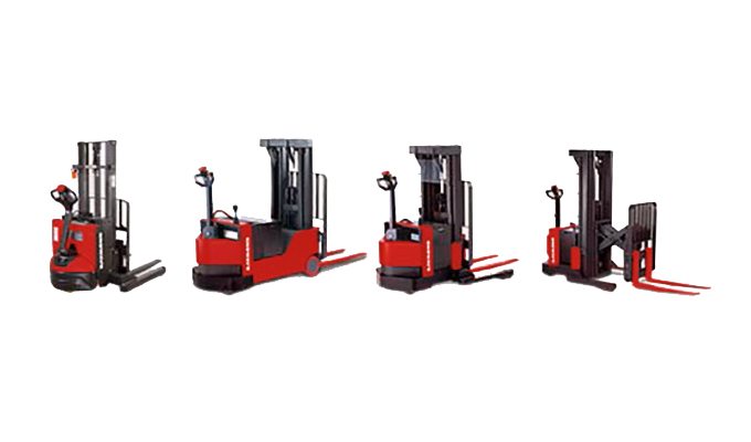 straddle stacker
