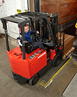 sit down fork truck